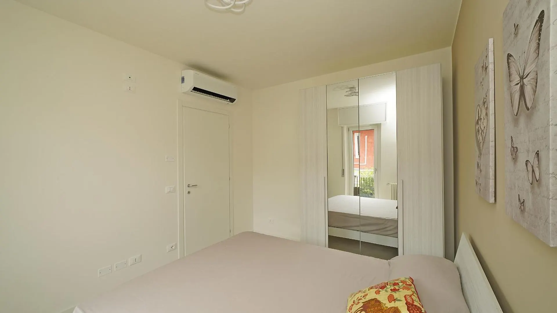 Giuli'S House By Wonderful Italy Διαμέρισμα Σιρμιόνε 0*,